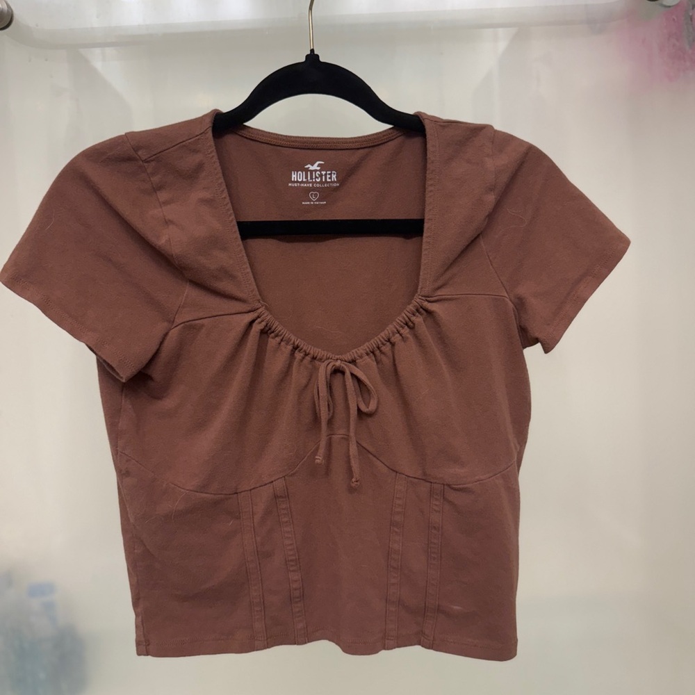Hollister Women's Brown Crop Top